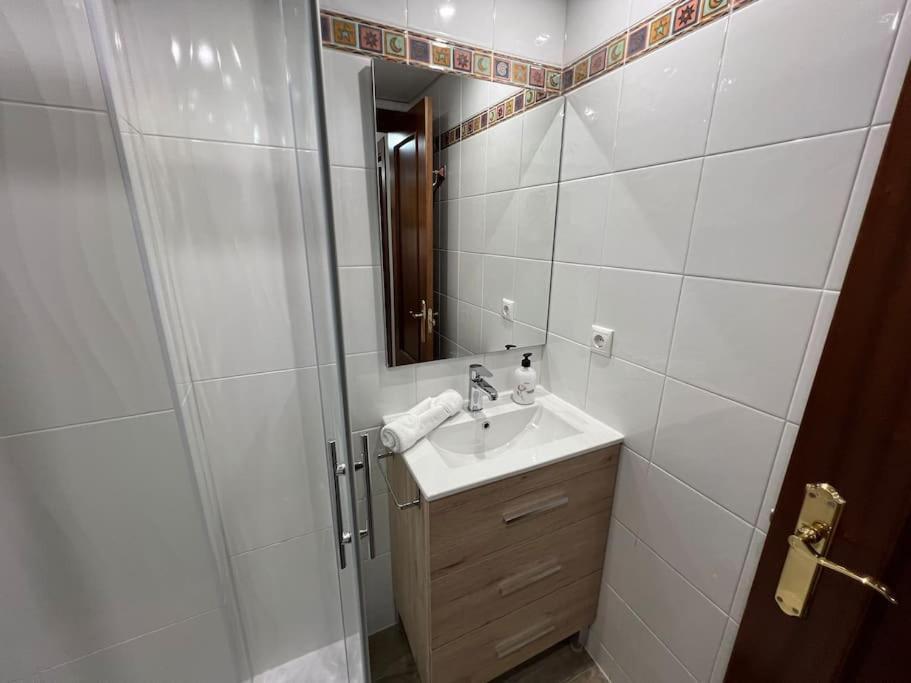 Piso En Linares Zona Centro Con Parking Gratis Daire Dış mekan fotoğraf