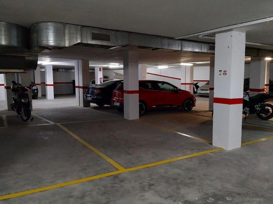 Piso En Linares Zona Centro Con Parking Gratis Daire Dış mekan fotoğraf